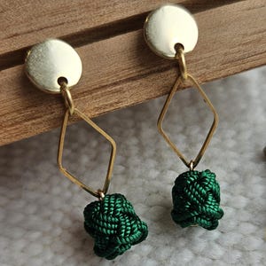 Green pearl dangle earrings flower pattern pearl earrings long pearl earrings fabric stainless steel gift