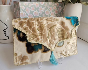 Pochette mariage bleue et beige pailletée avec bandoulière idéale pour une soirée ou une cérémonie