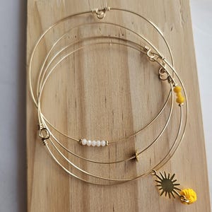 Women&#39;s stainless steel bangle bracelet, charm bangle, gold bangle bracelet, gift for friend or mom, pearl bangle, gold bangle, pearl thin gold bracelet