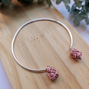 Women&#39;s stainless steel bangle bracelet, silver bangle charm bracelet, bangle gift for friend or mom, pearl bangle, silver bangle, pearl pendant
