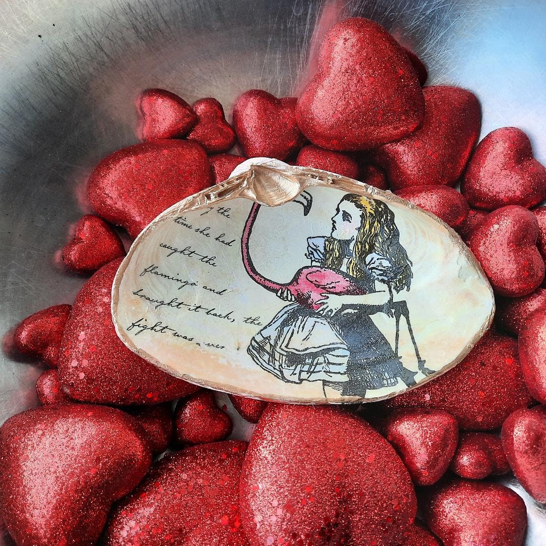 Clam Shell Art Alice in Wonderland Alice Holding Pink Flamingo Etsy