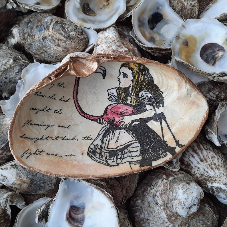 Clam Shell Art Alice in Wonderland Alice Holding Pink Flamingo Etsy