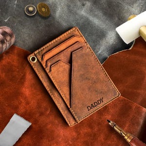 Customized Slim Leather RFID Personalized Card Holder–| Minimalist  Leather Wallet- Father's Day, Gift for him/her, Boyfriend, Husband, Dad.