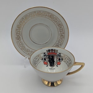 Demitasse Cup and Saucer with Berlin Coat of Arms by Oechsler & Andechser, Made in Bavaira, 1954 or 1955