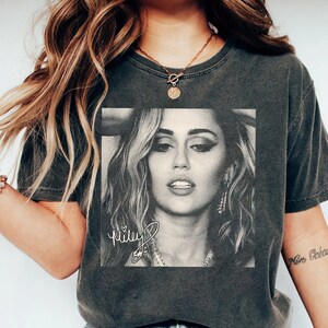 Miley vintage, Retro Music Tour Cyrus 90s, Miley Graphic music Cyrus, Used To Be Young Tshirt Miley  Graphic Gift for men women unisex shirt