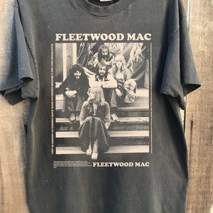 Comfort Color Fleetwood mac World Tour Tshirt, Fleetwood mac shirt ,Music Tour 2023 ,Fleetwood mac Graphic Gift for men women vintage shirt