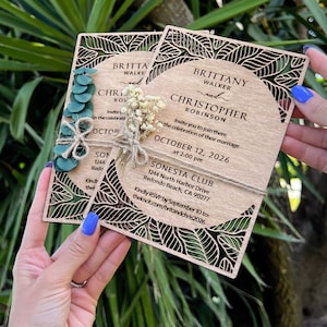 Eucalyptus bloemen tropische huwelijksuitnodiging strandbruiloften Lasergesneden houten huwelijksuitnodigingen afbeelding 9