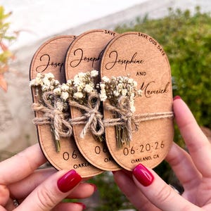 Minimalistischer Save the Date Magnet - Hölzerne Hochzeitsmagnete - 100% Naturholz & Botanische Save the Dates