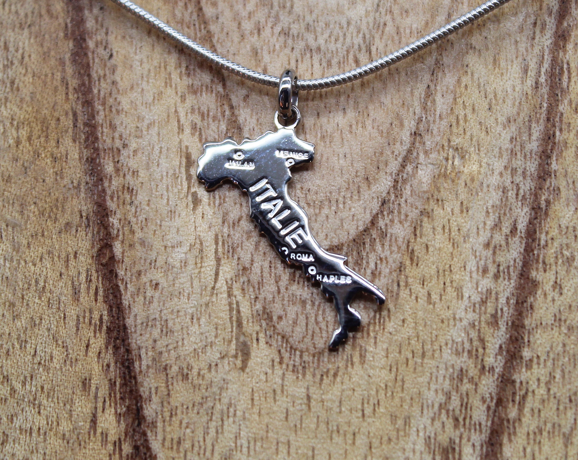 Pendentif Carte De L'Italie En Argent 925 - Bijou Mixte Cadeau - Dimensions 26x13 Mm - Poinçonné