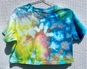 Women&#39;s Rainbow Crop Top, Ice Dye Short Sleeve Tee, Hand Dye Cotton Crew Neck, Ready to Ship, Sizes S-XL, Festival Clothing, Summer Clothing