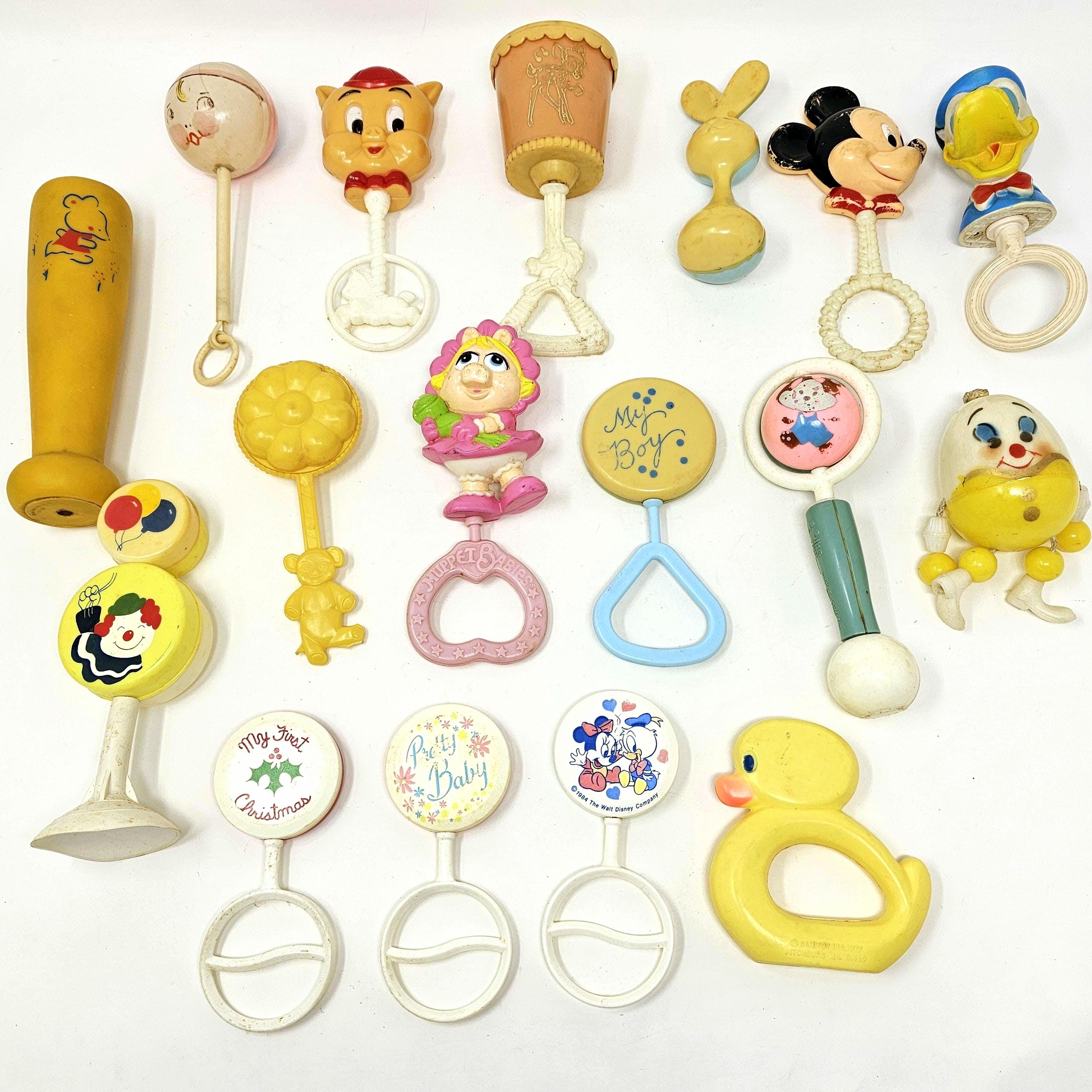 Leurres Souples Vintage RATTLE TAIL ROSIE - Pack De 3 Vers Noirs Pour Pêche En Eau Douce