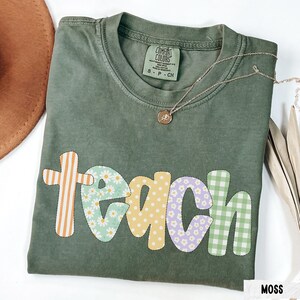 Comfort Colors Floral Teacher Shirt, Elementary Teacher Gift, Teacher Team Shirt, Back to School Shirt, Cute Teacher Shirt, Gift for Teacher