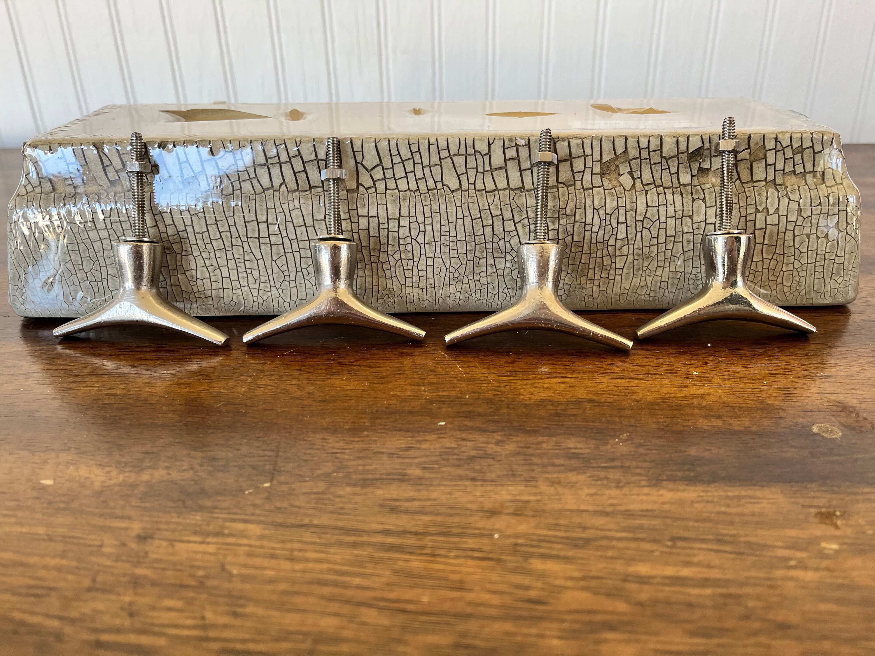 Nautical Vibes Set of 4 Retro Boat Cleat Knobs Drawer Pulls With