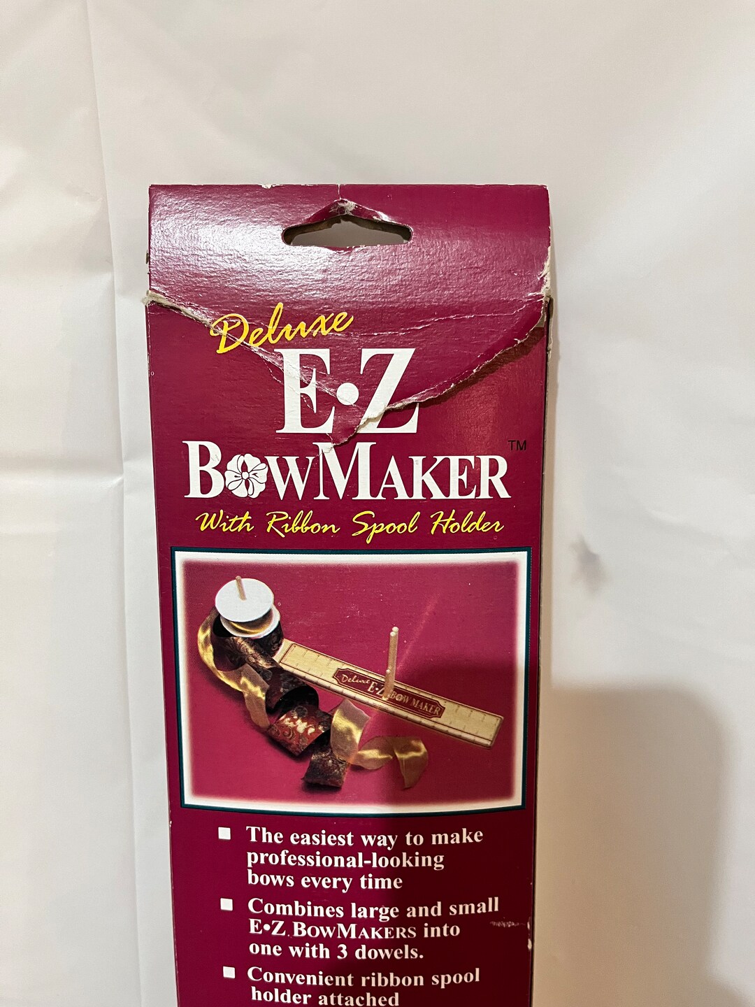 Papermania Easy Bow Maker Tool - Create Perfect Bows For Crafts, Gifts And Decorations