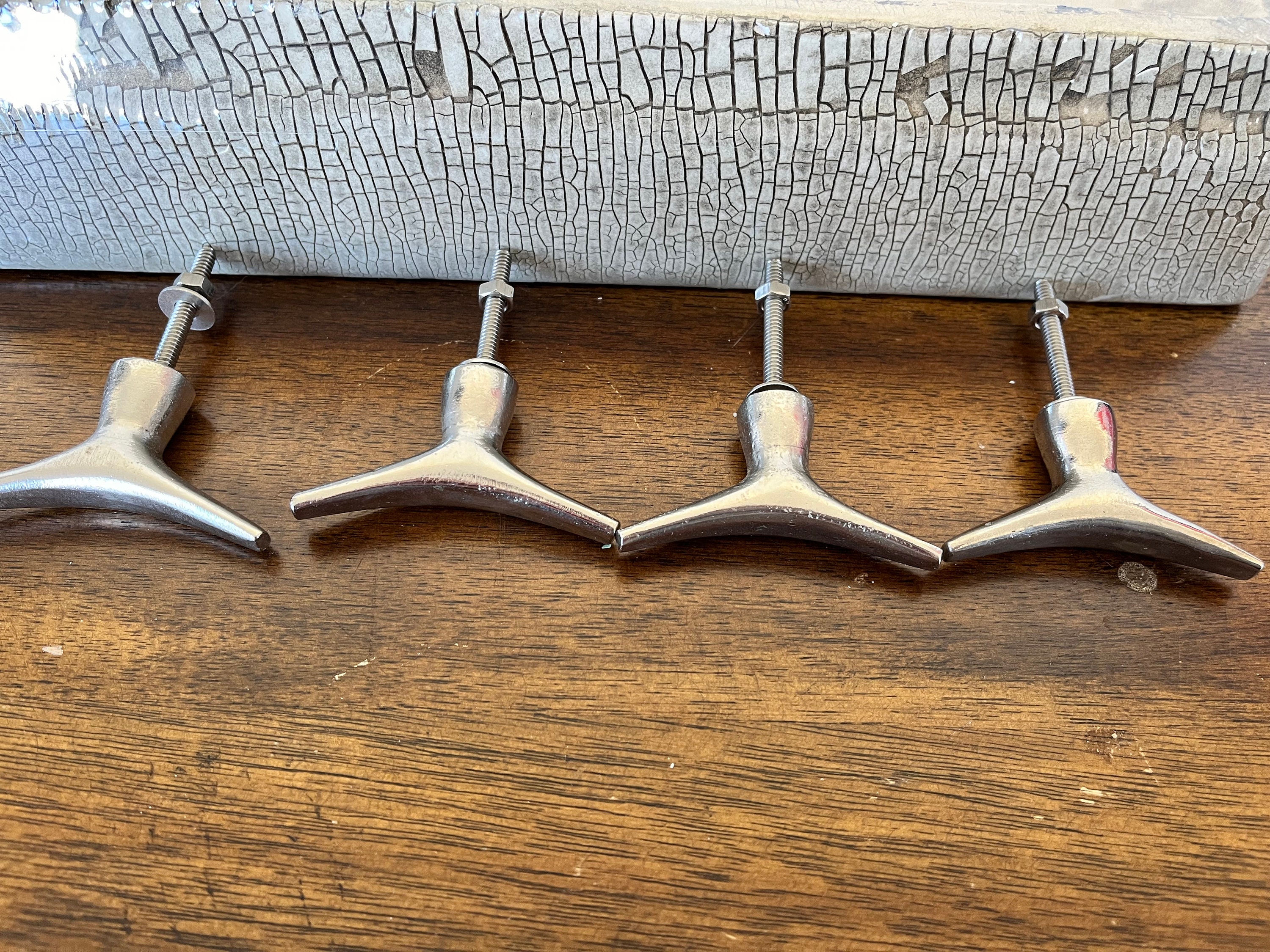 Nautical Vibes Set of 4 Retro Boat Cleat Knobs Drawer Pulls With