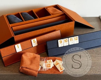 Handgemaakte kunstleren rummikubset met kluisje, aanpasbaar rummykubusspel