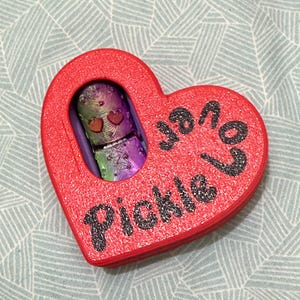 Du är en stor dill! Ledad pickle i hjärtformad behållare – Rolig alla hjärtans dag-present, unik pickle-älskare-present, 3D-utskriven