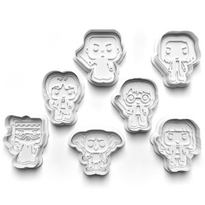 Embark on a Magical Baking Adventure with Our Harry Potter Characters Cookie Cutter Set!