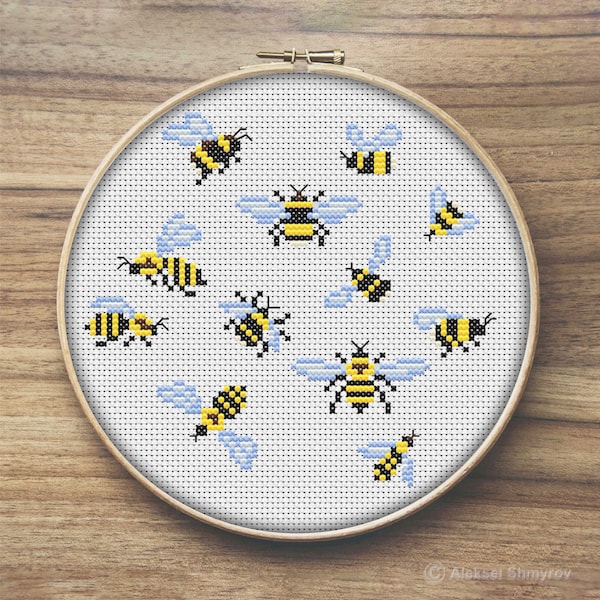Mini Bee Cross Stitch Pattern, Insects Cross Stitch, Easy Cross Stitch, Mini Cross Stitch, Simple Cross Stitch, Honey Bee, Bumblebee Pattern