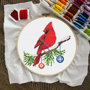 Weihnachten Roter Kardinal Kreuzstichmuster, Minikreuzstich, einfacher Kreuzstich, Weihnachtskreuzstich, Winterkreuzstich, Vogelmuster