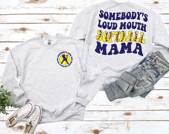 La mamá de softbol de boca ruidosa de alguien/Solicitud del cliente/ Azul marino y blanco/ PNG/