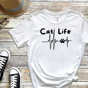 Cat Life T-Shirt (Unisex Jersey Short Sleeve Tee)