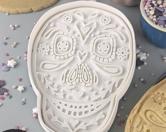 XL Halloween Skull Cookie Cutter (Dia de los Muertos) 3D Printed in PLA - Cookie Cutter approx. 12 x 8.5 cm