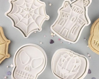 Set of 4 Halloween cookie cutters: spider web, haunted house, pumpkin lantern, skull, 3D printed in PLA - cookie cutters
