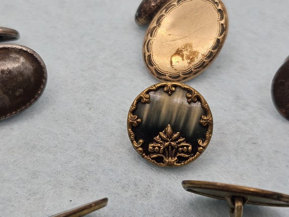 Vintage Cuff Links, Studs and Buttons for Craftin… - image 9