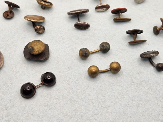 Vintage Cuff Links, Studs and Buttons for Craftin… - image 16