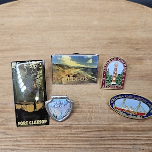 Group of 5 Different Oregon Lapel or Hat Pins
