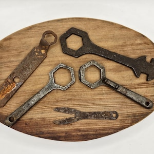 Lot of 5 Vintage Wrenches