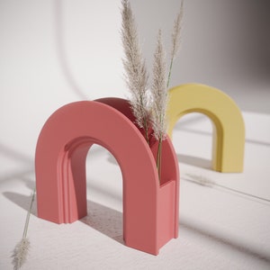 Curvy Med Planter 3D Print Stl File | Stl File For 3D Printers | 3D Home Decor - Digital Download People, Succulent Robert Plant Zen Planter