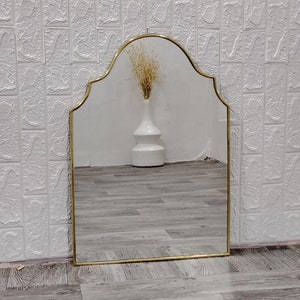 Arched Brass Full Length Mirror: Gold Wavy Asymmetrical Design