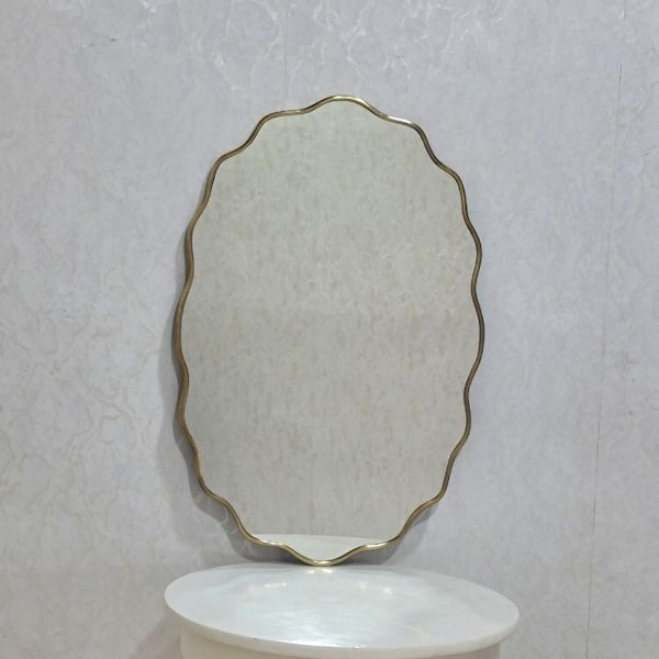 Miroir ovale miroir ondulé en laiton miroir mural fait main miroir rond oblong cercle miroir ondulé miroir de salle de bain