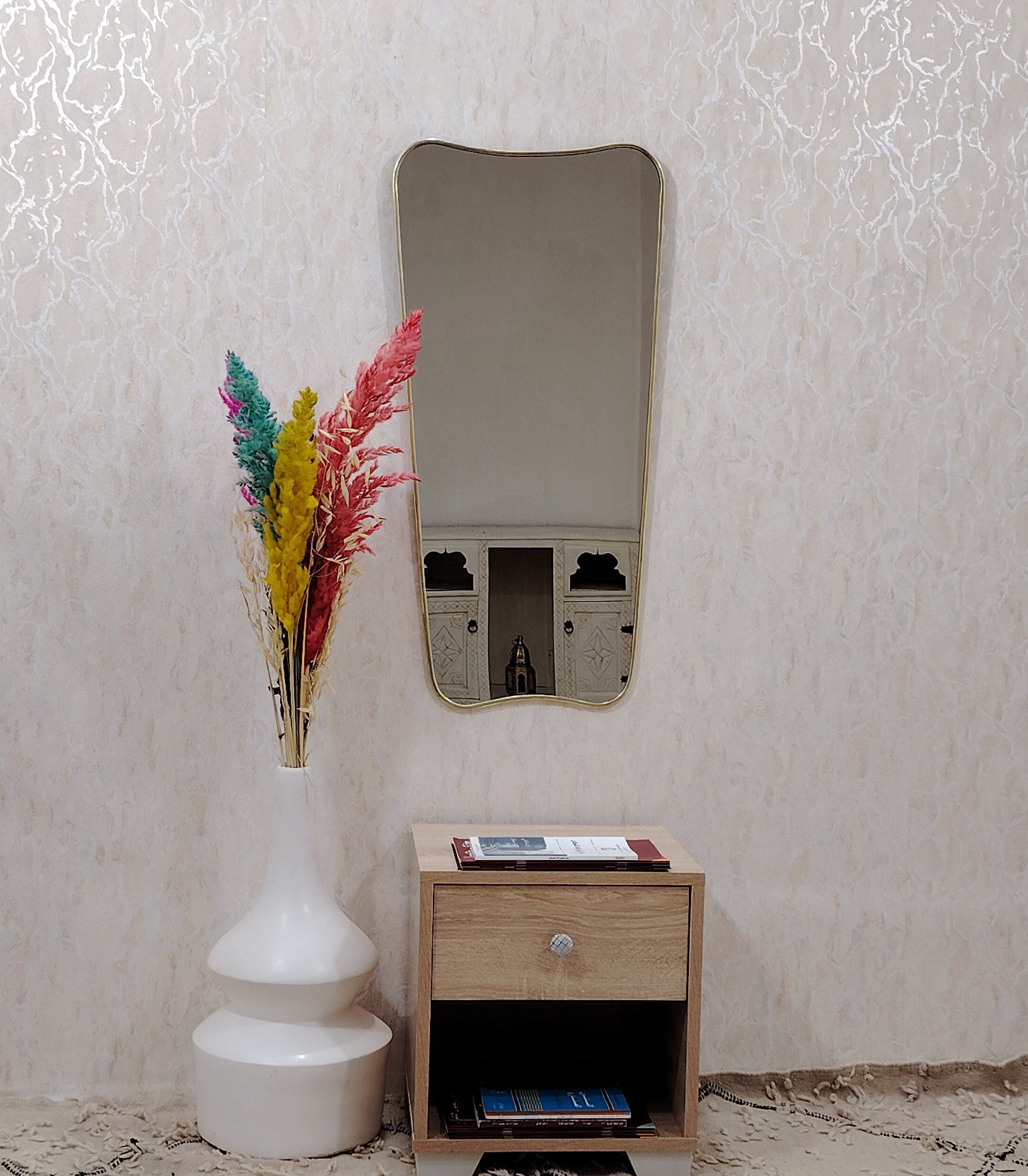 Specchio Asimmetrico A Onda Con Cornice In Legno 76x36cm - Decorativo Per Soggiorno E Camera Da Letto