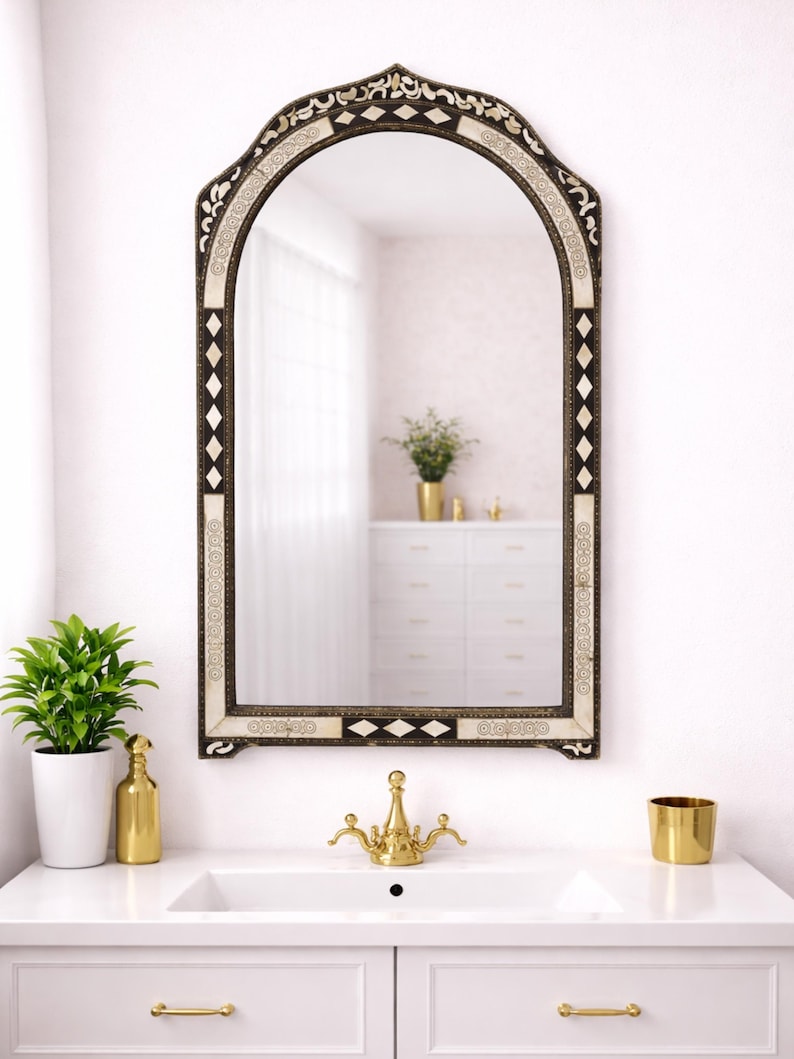 Vintage Arch Mirror, Bone inlay Mirror, Handmade Wall Mirror, Berber Arched Bone Mirror, Hall Mirror for Home Decor