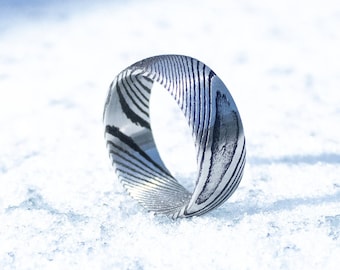 Damascus Steel Pattern Brushed Steel Traditional Ring Band - 8mm - Men/Unisex