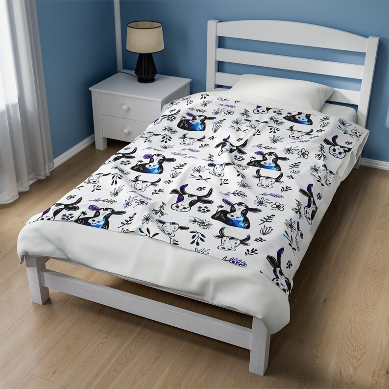 Cow Animal Farm Safari Fleece Blanket Farm Animal Lover Safari Barn