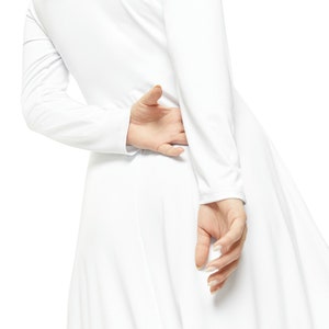 White Women&#39;s Long Sleeve Dress