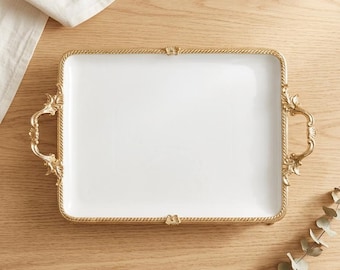 Luxe servies van porselein en metaal | Elegante taart- en etensbak