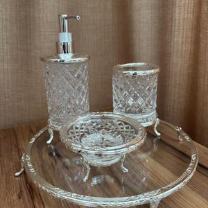 Ensemble de 4 distributeurs de savon de salle de bain, distributeur de savon liquide, porte-savon et porte-brosse à dents, ensemble d&#39;accessoires de salle de bain modernes pour évier