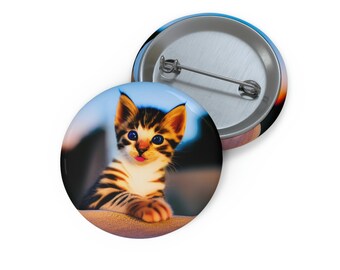 Cutie Kitten Pin