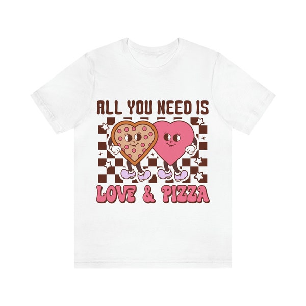 Alles wat je nodig hebt is liefde en pizza T-shirt, Valentijnsdag grafisch T-shirt, retro cartoon hart pizza liefdesshirt, paar bijpassende geliefden cadeaushirt