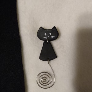 Schwarze Katzendame Pin, Fimo