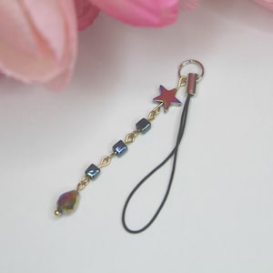 Holographic Star Cube Phone Charm – Cute Rainbow Black Beaded Wrist Strap Charm for Phones, Bags & Gifts
