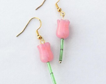 Pink Rose Quartz Tulip Drop Earrings | Pink and Green | Gold Tone Findings | Springtime Floral Earrings | Tulip Earrings | Pink Earrings