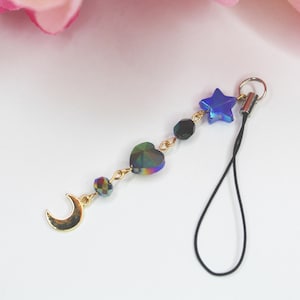 Dark Cutie Moon Charm – Holographic Black Star Heart Phone Charm, Goth Kawaii Accessory, Crescent Moon Keychain