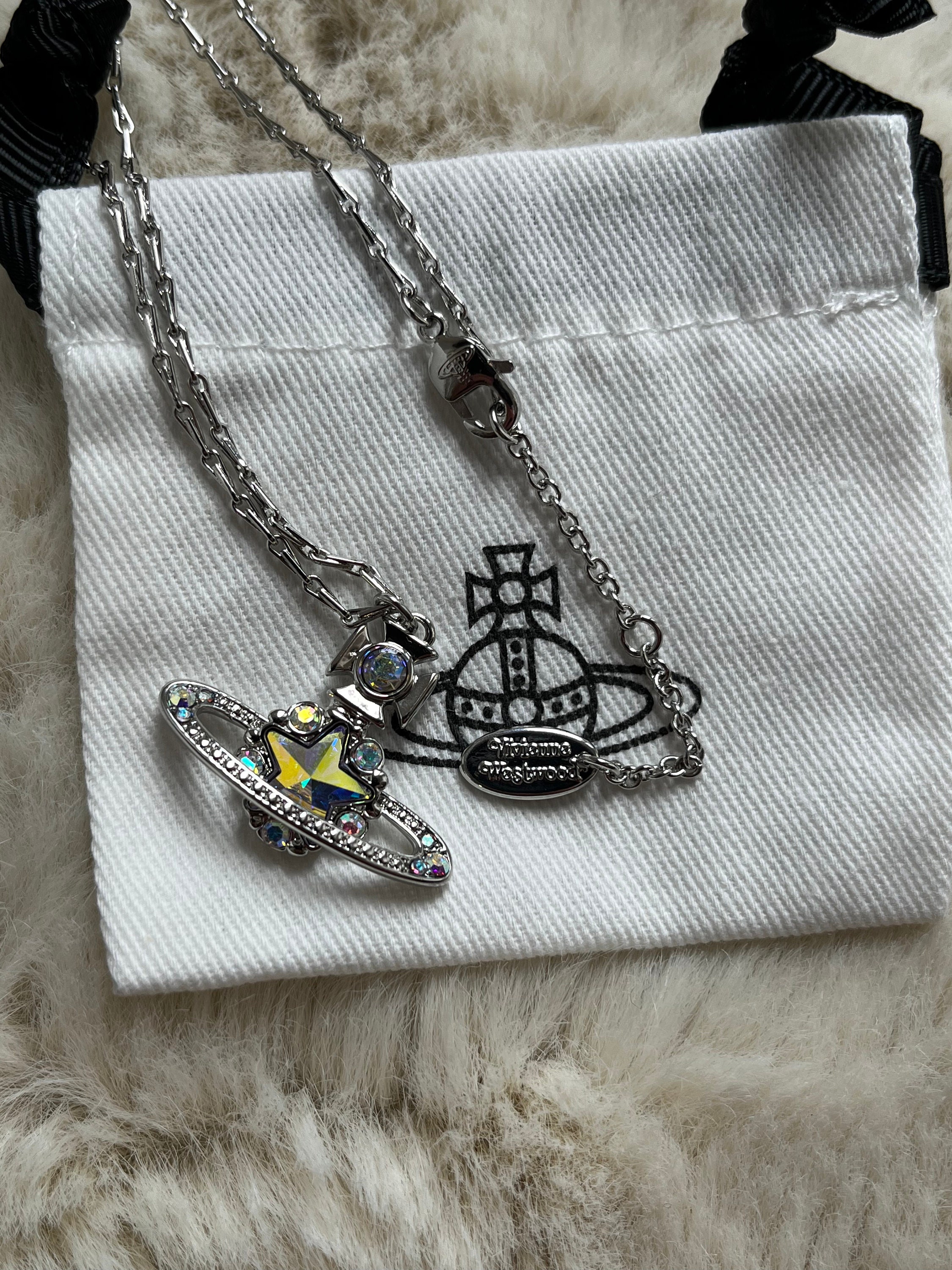 Vivienne Westwood エナメルオーブチョーカー 真っ青 シルバー Vivienne Westwood エナメルオーブチョーカー 真っ青 シルバー
