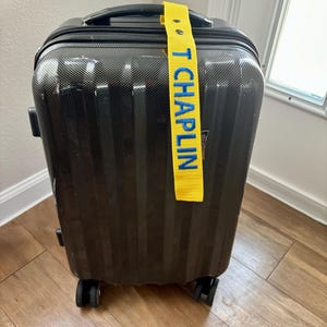 Personalisierter gelber gestickter Gepäckanhänger, Taschenanhänger